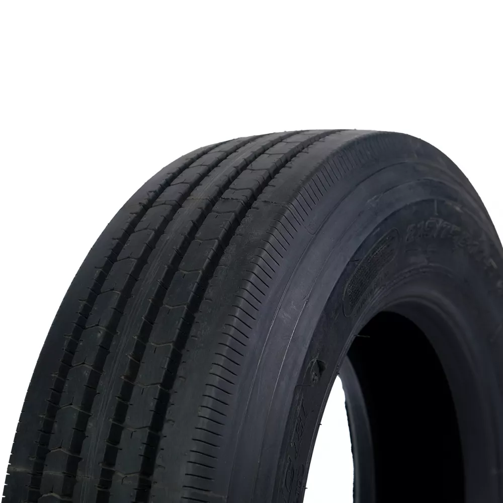 Грузовая шина 215/75 R17,5 Long March LM-216 16PR в Еманжелинске