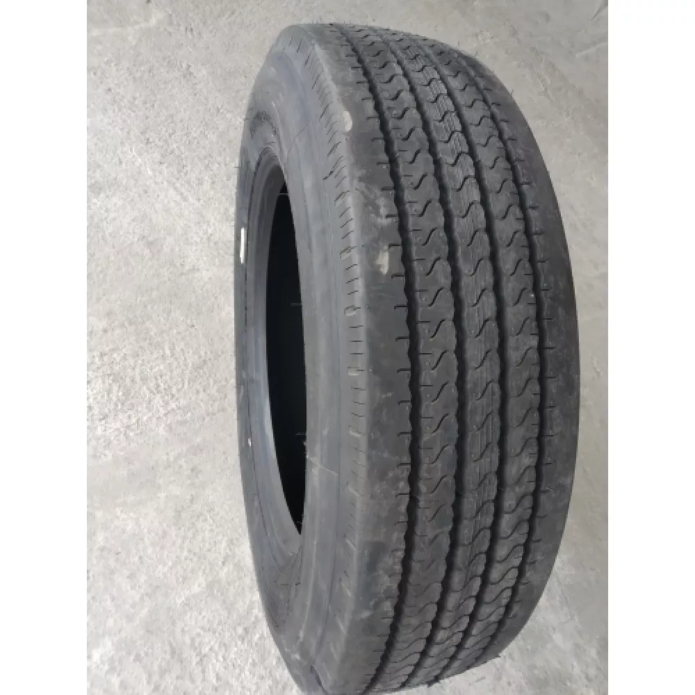 Грузовая шина 255/70 R22,5 Long March LM-120 16PR в Еманжелинске