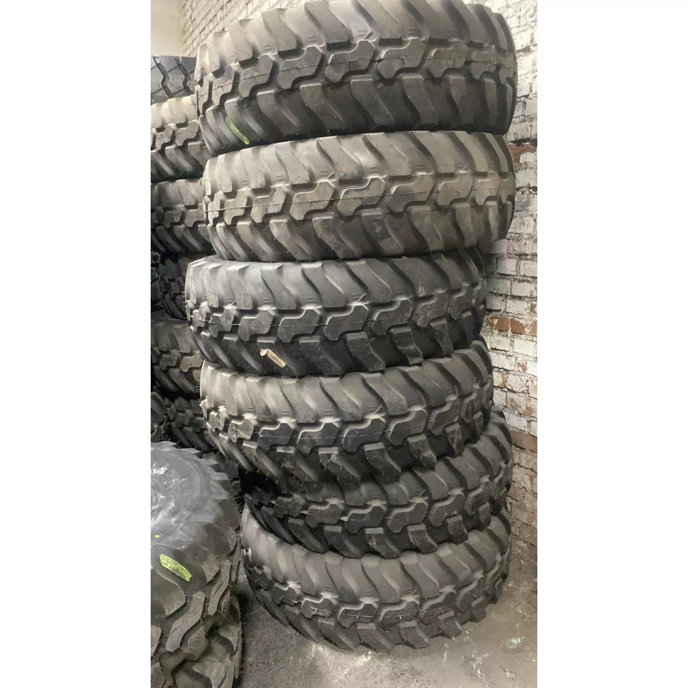 Спецшина 405/70/24 Dunlop sp t9  в Еманжелинске